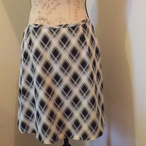 Vintage 90s Aeropostale plaid skirt with pockets! - Picture 2 of 4